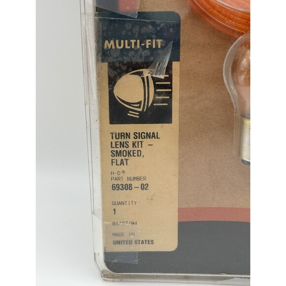 OEM Harley-Davidson 69308-02 - Turn Signal Lens Kit Smoked Flat READ - Picture 3 of 3